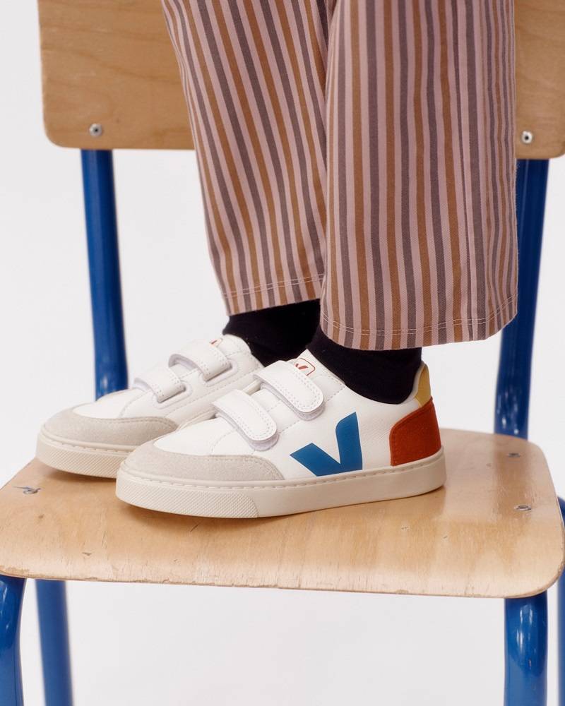 VEJA V-12 ORGANIC TRACED LEATHER INFANT