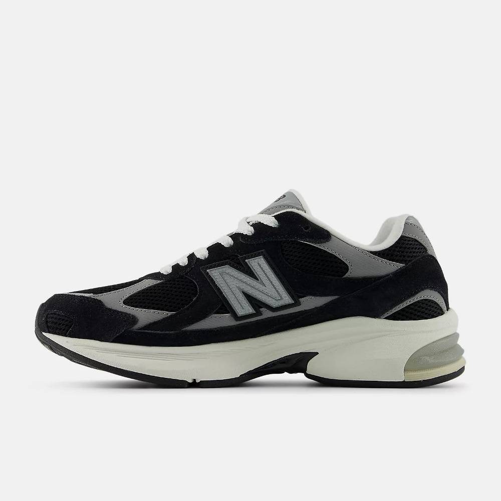 NEW BALANCE 2010 CLASSIC MENS SNEAKERS