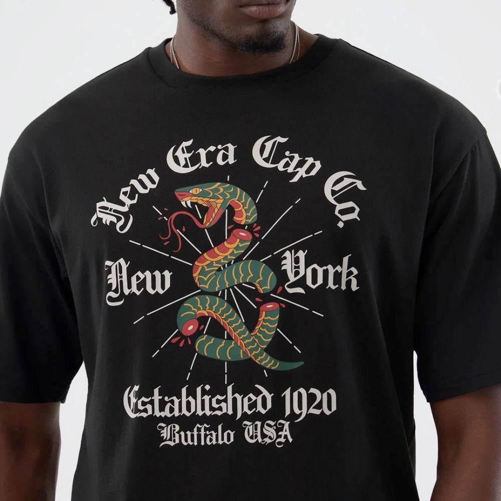 NEW ERA OVERSIZED GRAPHIC TEE