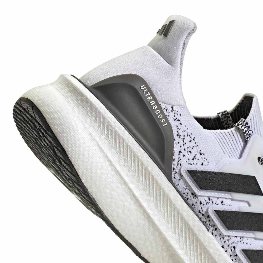 ADIDAS M ULTRABOOST 5 TRAINERS