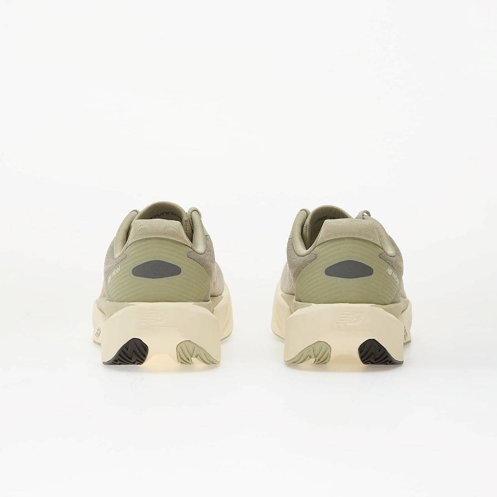 NEW BALANCE FUELCELL REBEL V5 RUNNING SHOE